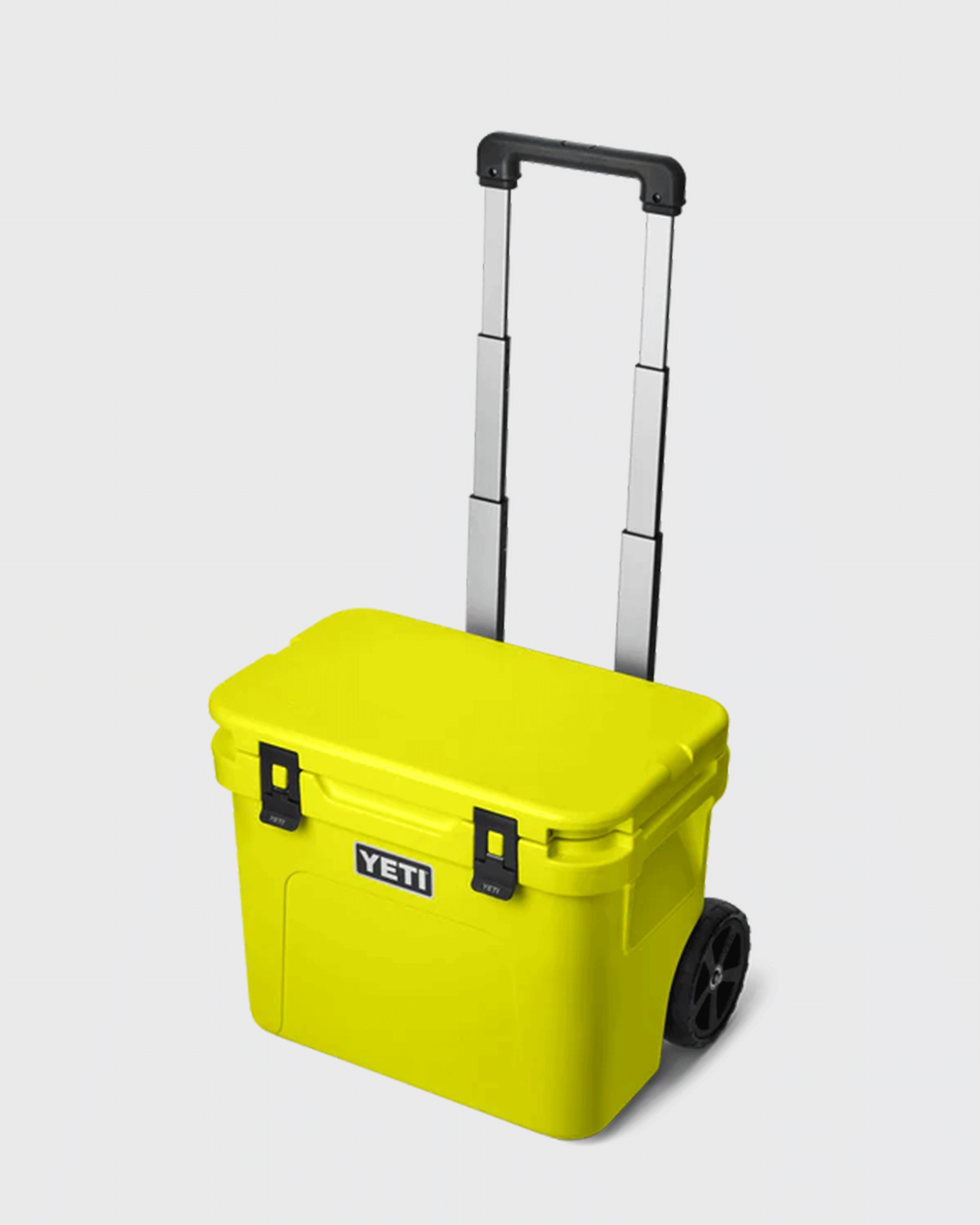 Yeti Roadie 32 Wheeled Cool Box